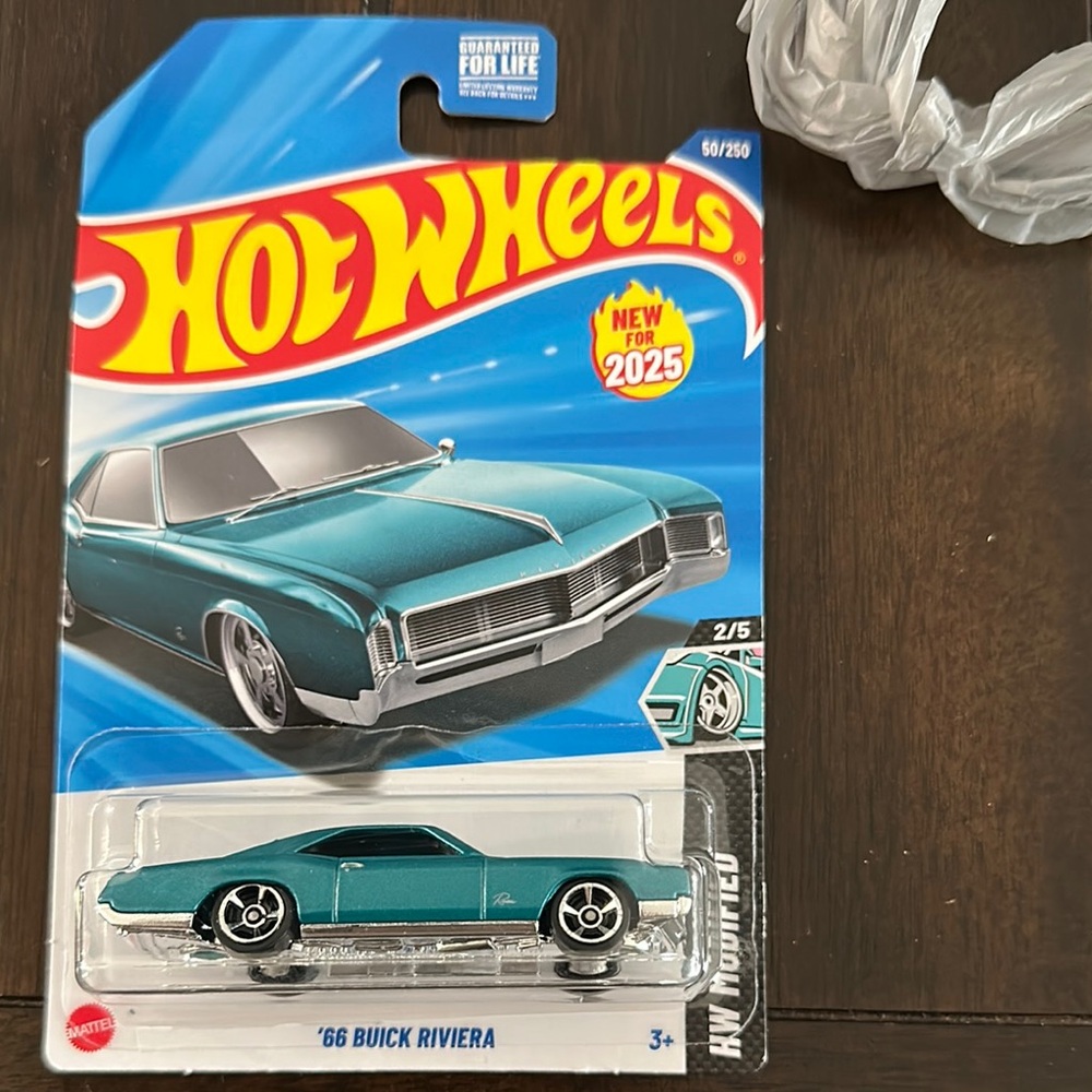 '66 Buick Riviera Toy Car - Blue